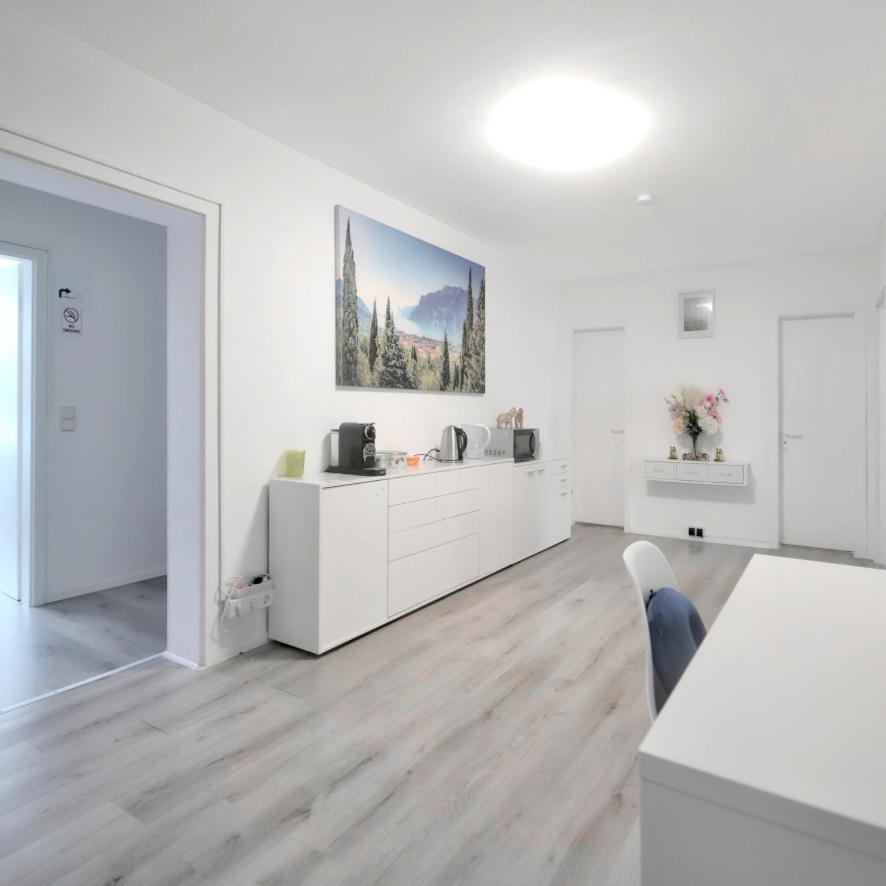 Отель Schoenes Helles Zimmer Direkt In Frankfurt City Nr 301 Франкфурт-на-Майне Экстерьер фото